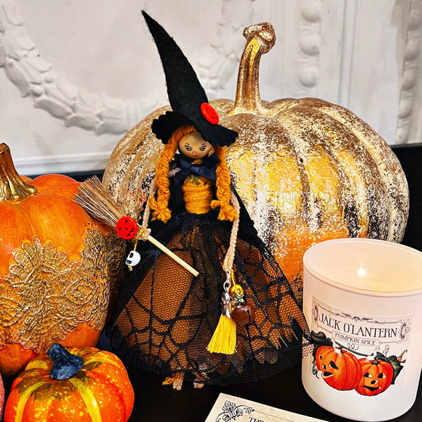 Lucky Charm Witch - Pumpkin Witch