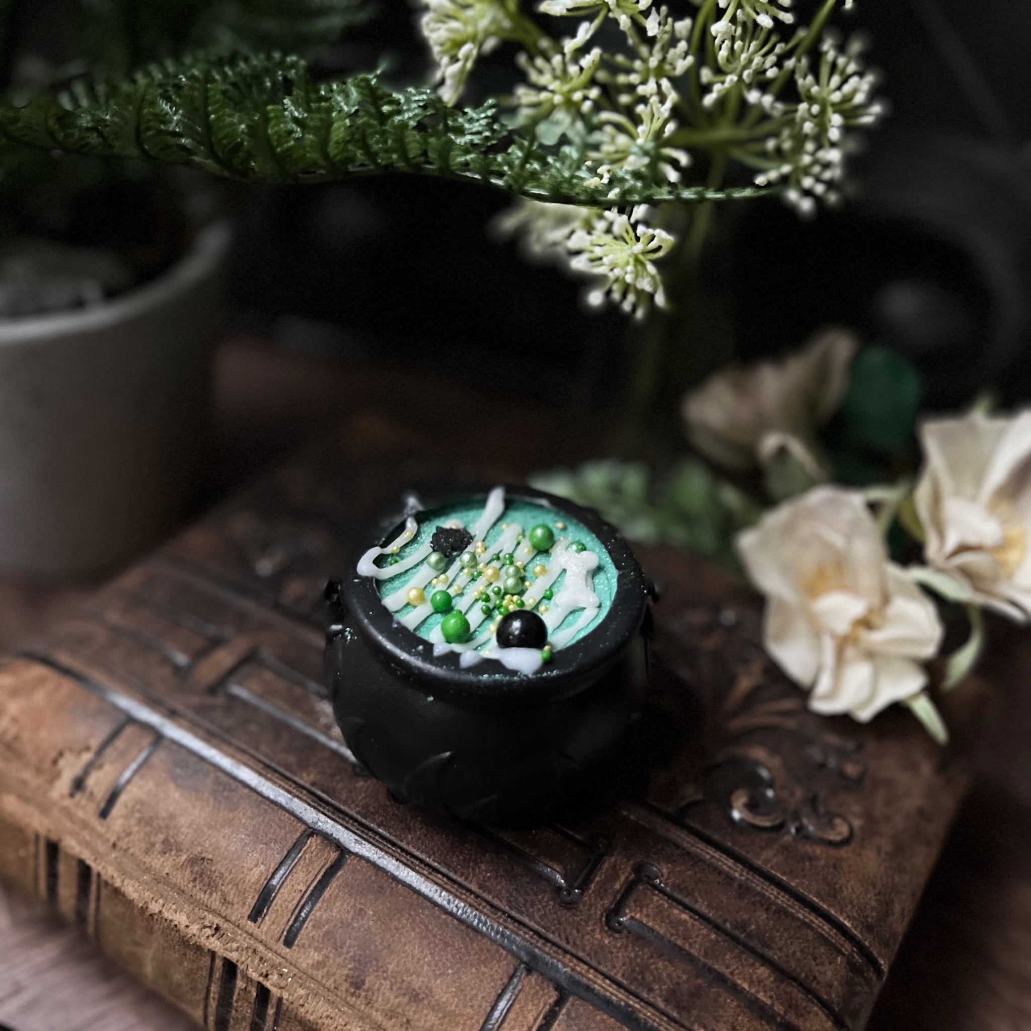 Hemlock Cauldron Bomb