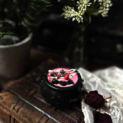 Vampyre Cauldron Bomb
